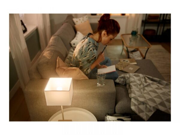 Bec LED inteligent Philips Hue P45, Bluetooth, E14, 5.7W, 470