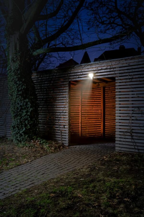 Proiector LED cu senzor de miscare si lumina Ledvance FLOODLIGHT