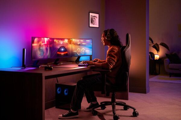 Banda LED RGB Philips Hue Gradient pentru PC, 3 monitoare - Image 4